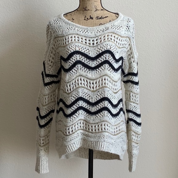 FOREIGN EXCHANGE Knit Sweater - Picture 6 of 6